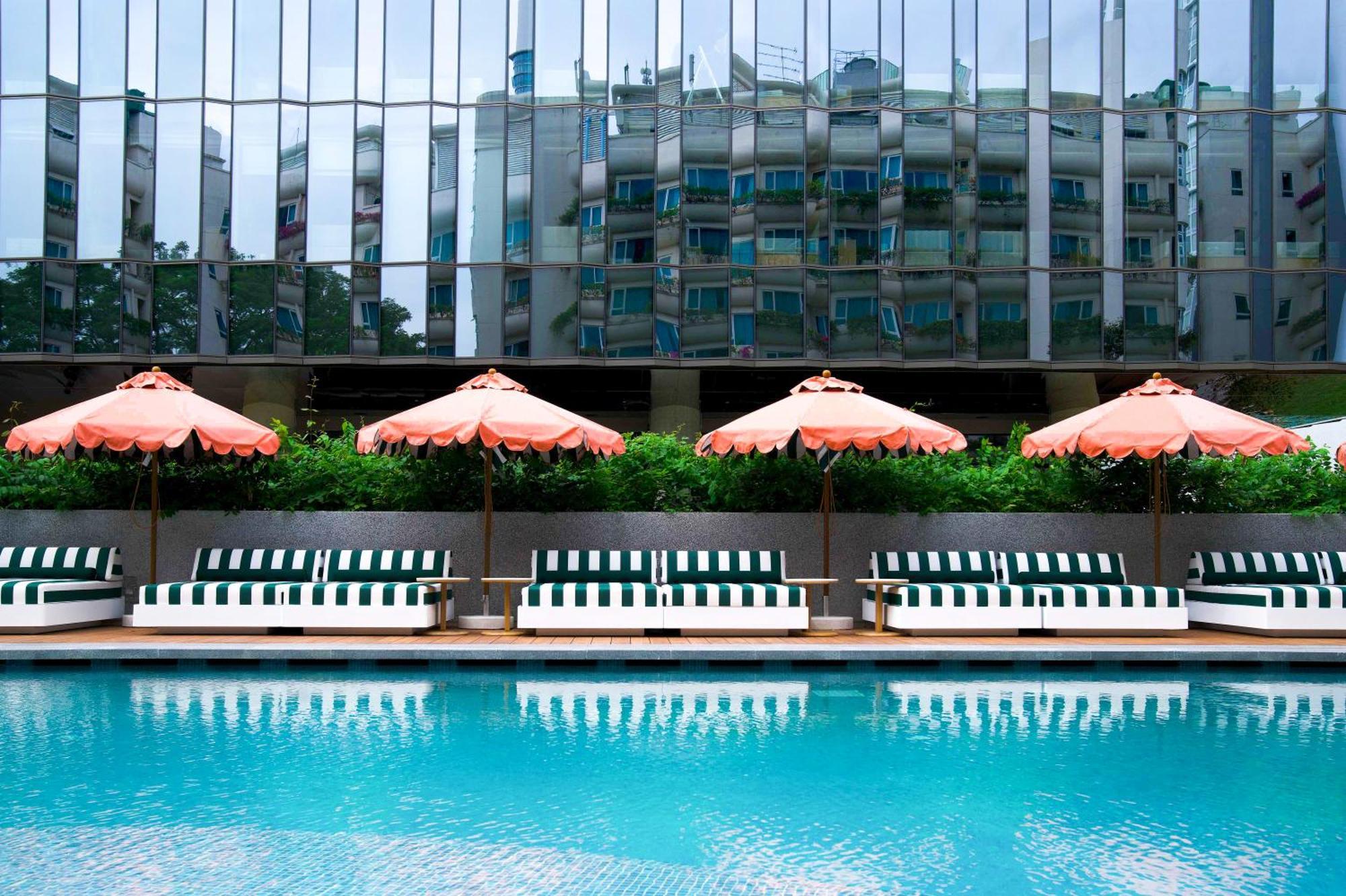 The Standard, Singapura Luaran gambar