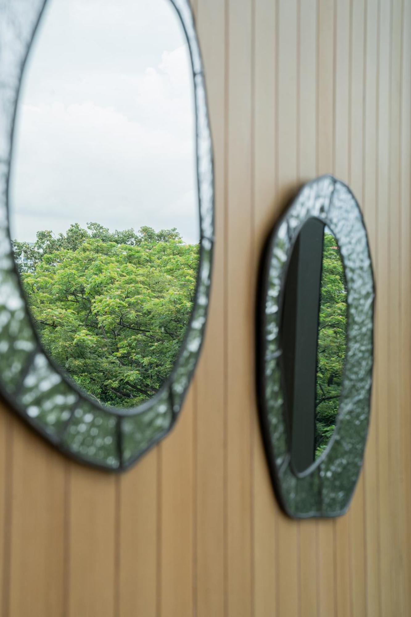 The Standard, Singapura Luaran gambar